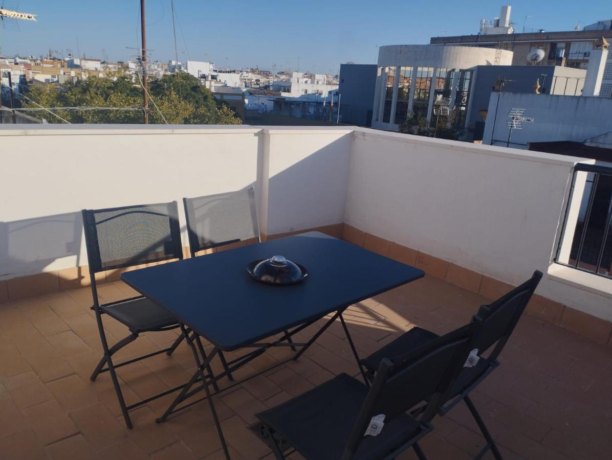 Atico Aire De Triana Appartamento